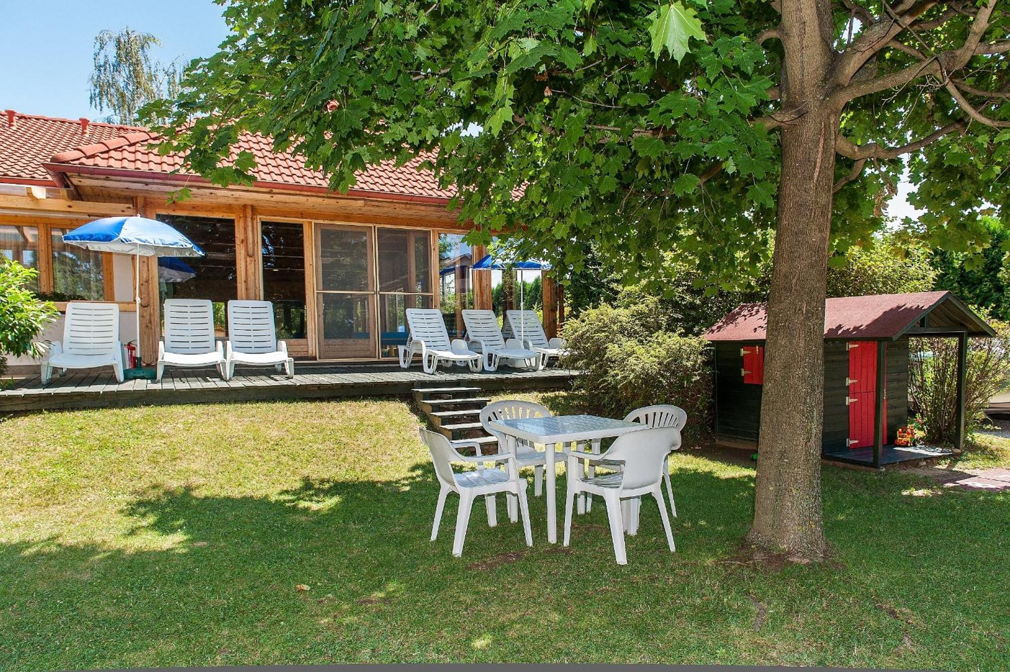 Alina Apartmanhaz Хевиз Экстерьер фото